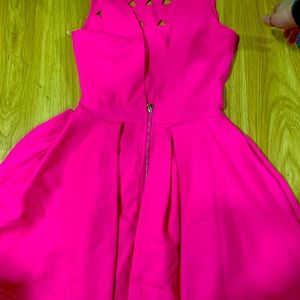 Cute dress for party. 🥰🥰